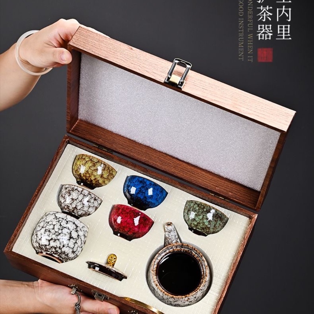 Traditional Chinese Tea Set - Picture 9 of 11